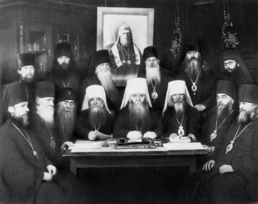 Священный синод – высший орган управления русской церкви