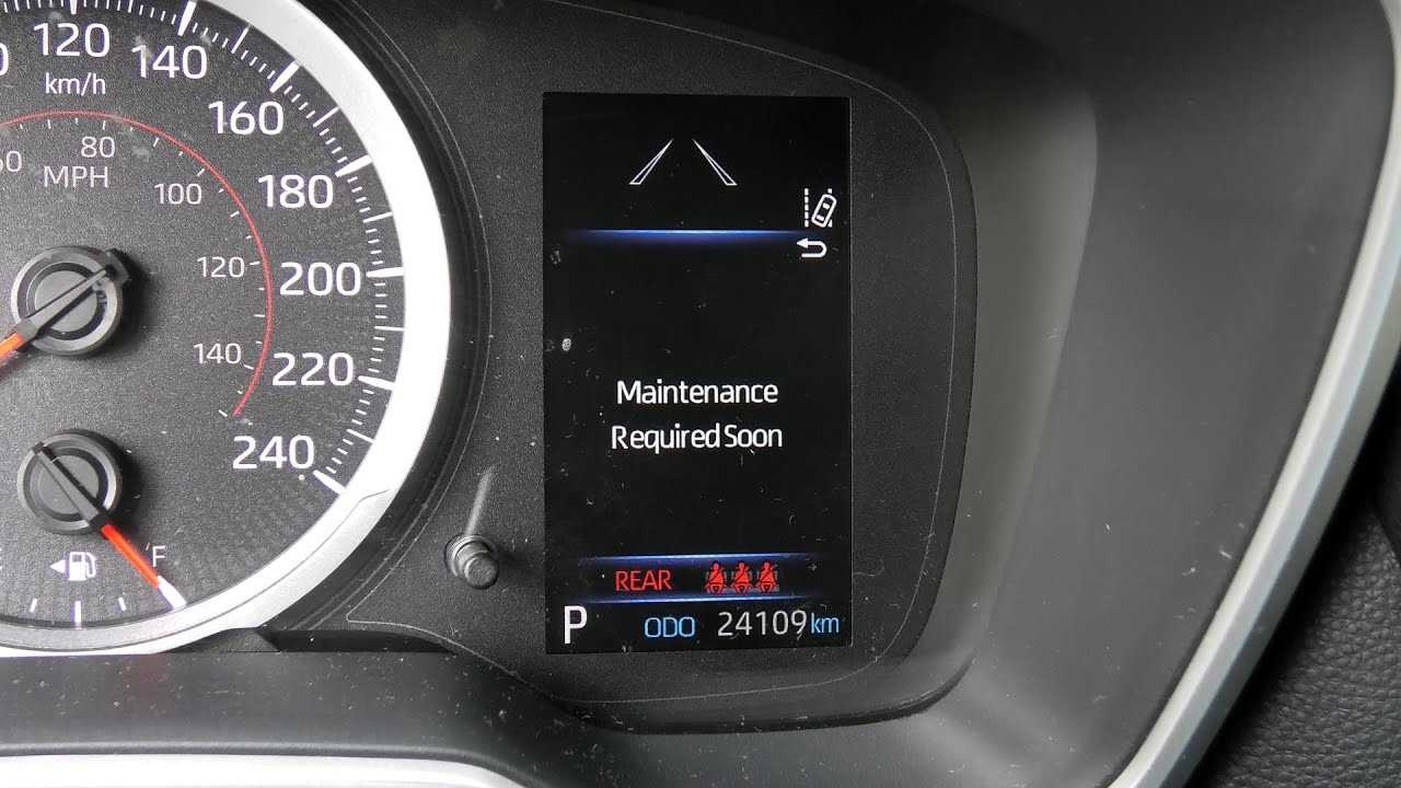 Значение "maintenance required soon toyota": что это значит и что делать?