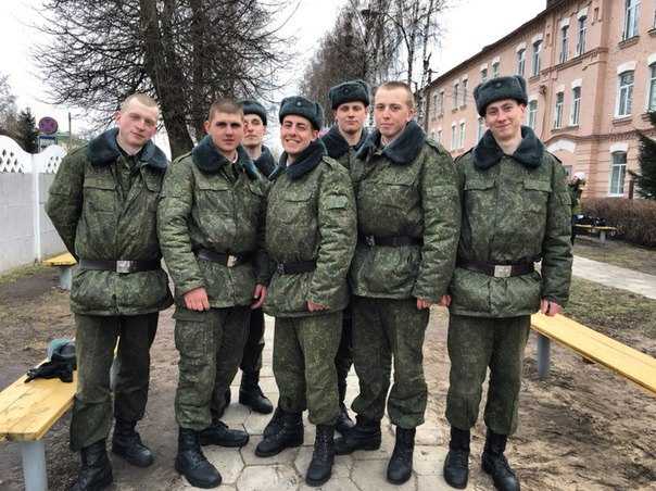 Слонимская военная часть 33933 является одним из важных военных объектов на территории Республики Беларусь Расположенная в городе Слоним она входит в