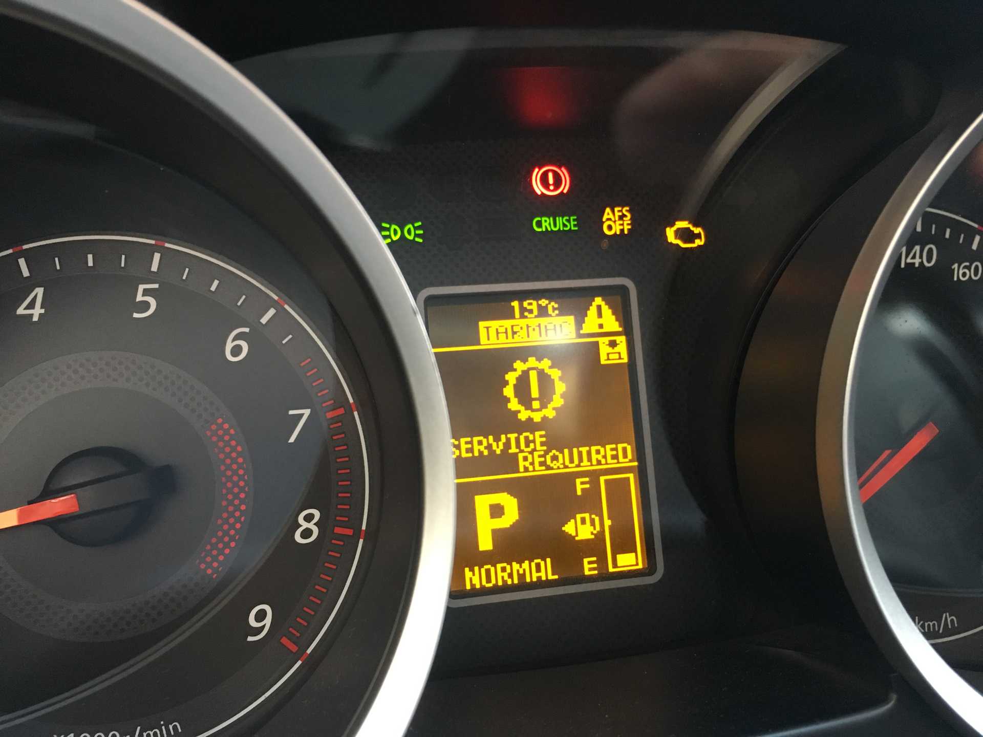 Что значит service required на mitsubishi lancer 10: причины и решения
