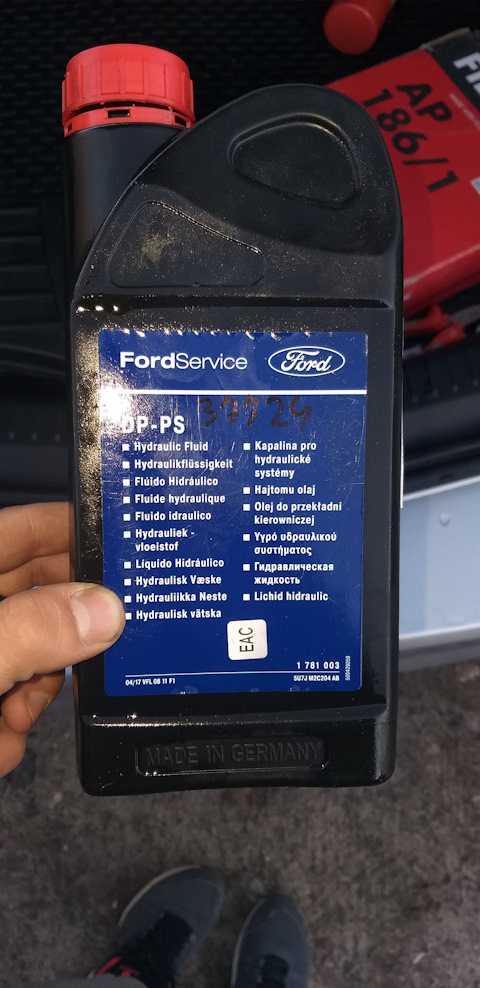 Какую жидкость залить в гур ford mondeo 4